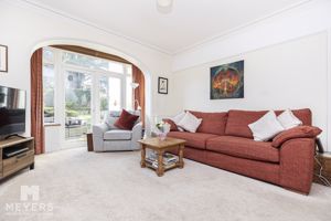 Photo 16- click for photo gallery